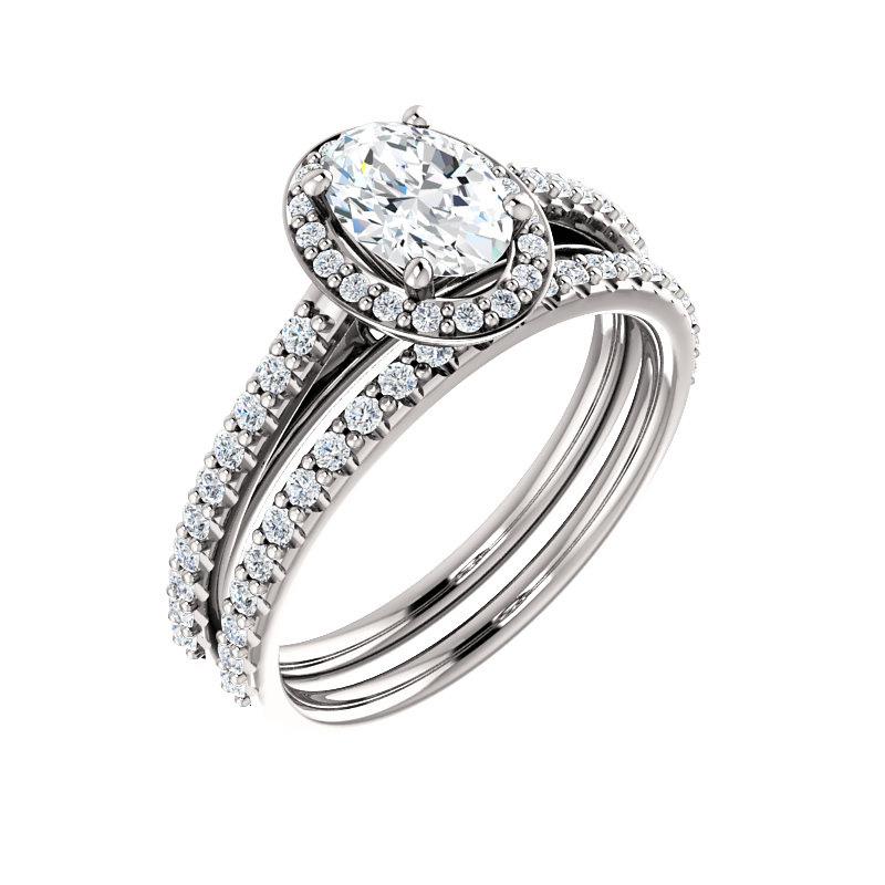 The Viva Oval Moissanite Ring