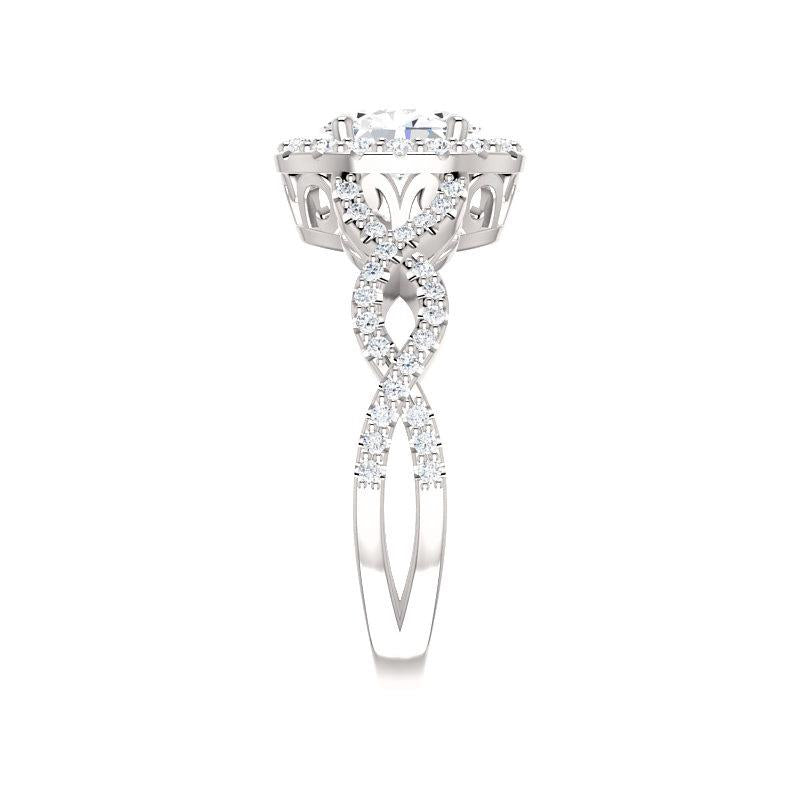 The Arlene Oval Cut Moissanite Ring